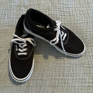 Women’s Vans 6.5